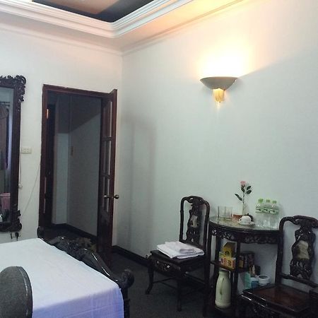 Ngoc Linh Hotel Hanoi Esterno foto